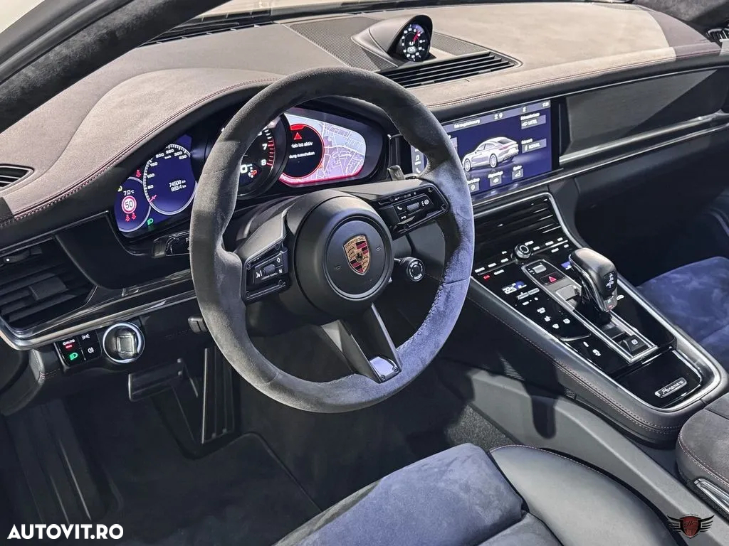 Porsche Panamera GTS - 11