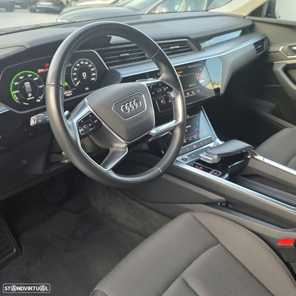Audi e-tron 50 quattro Advanced - 6