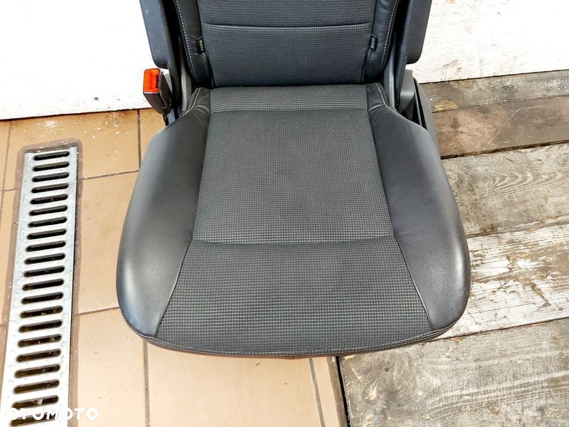 ford s-max mk1 fotel ii 2 rząd lewy półskóra - 2