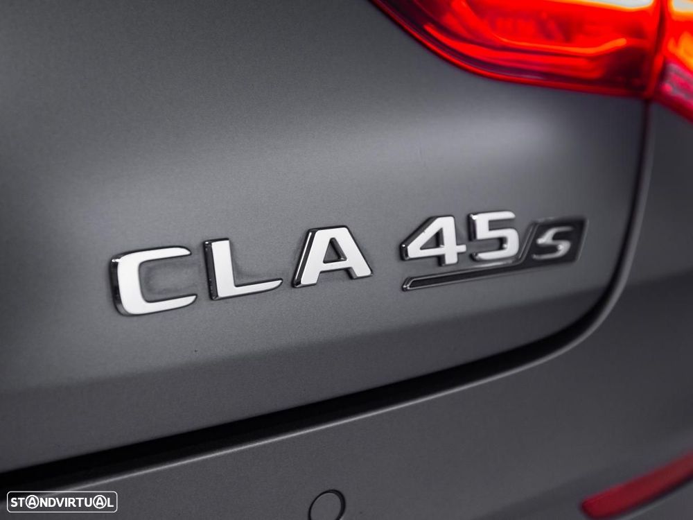 Mercedes-Benz CLA 45 AMG S Shooting Brake 4Matic+ - 19