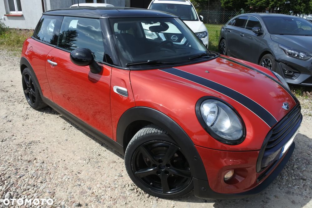MINI Cooper John Works Trim - 1