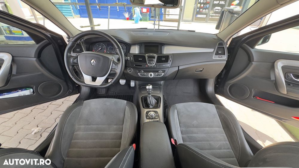 Renault Laguna 2.0 dCi FAP Expression - 5
