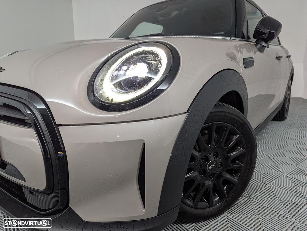 MINI 5 Portas Cooper Sport Edition - 18