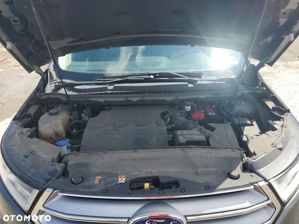 Ford Edge - 12
