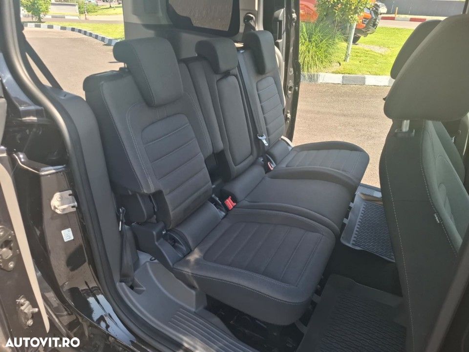 Ford Tourneo Connect - 26
