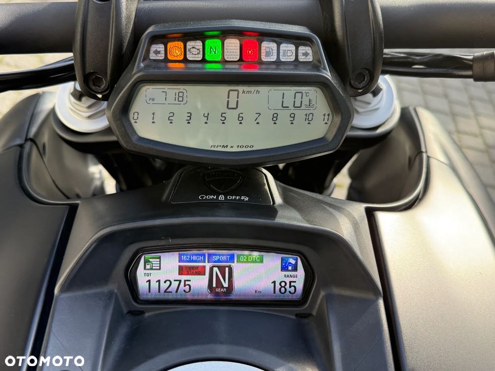 Ducati Diavel - 11