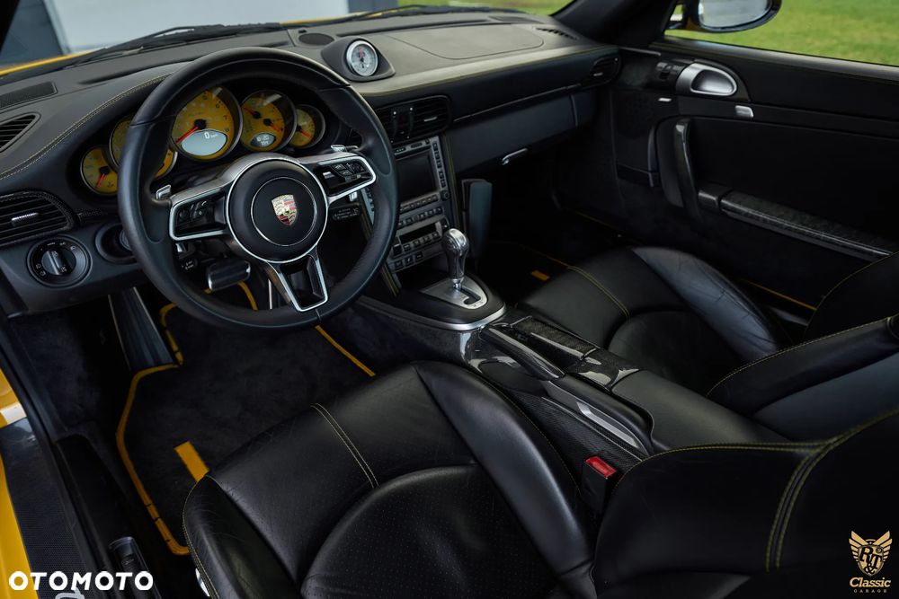 Porsche 911 - 31