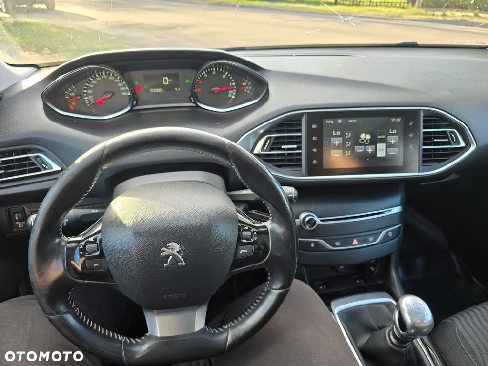 Peugeot 308 1.6 BlueHDi Business Line S&S - 18