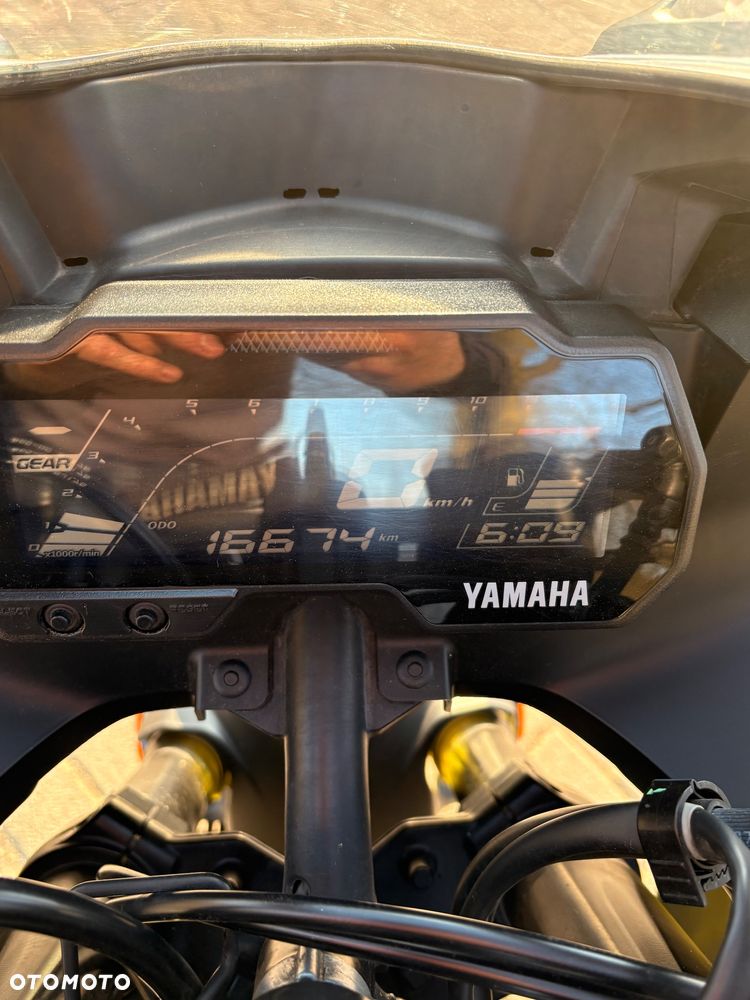 Yamaha YZF - 5