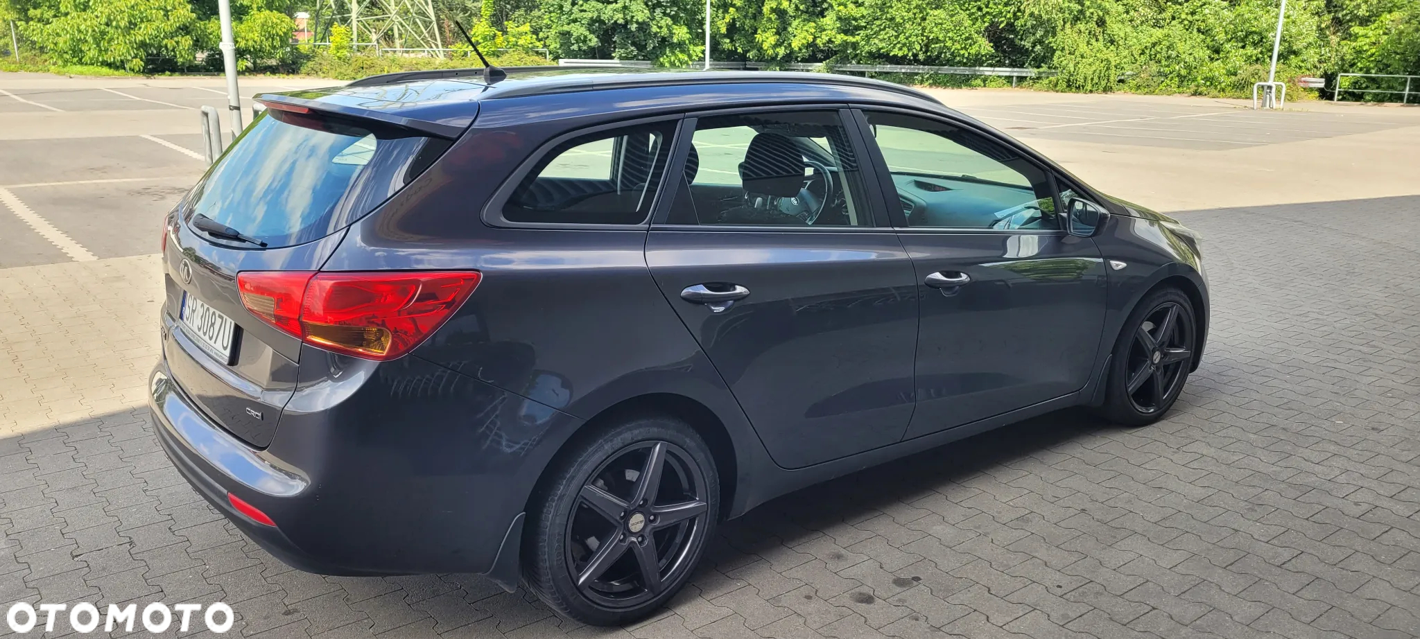 Kia Ceed - 22