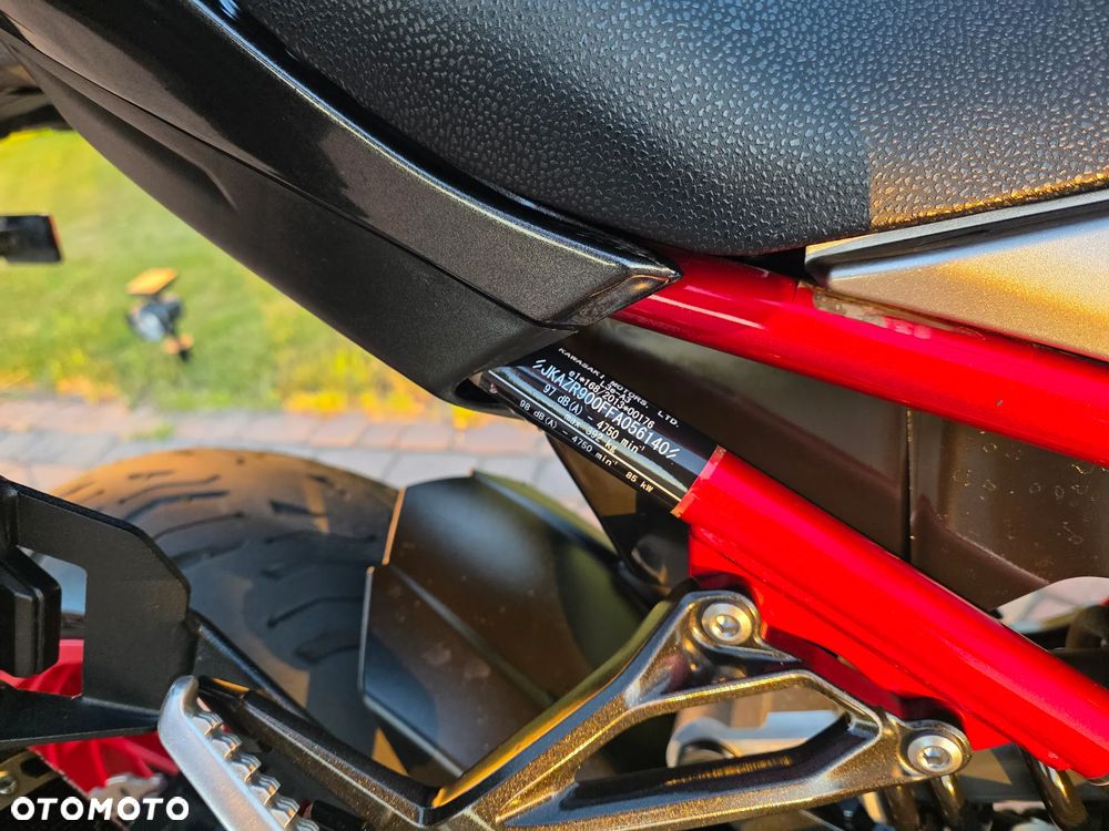 Kawasaki Z 900 - 37