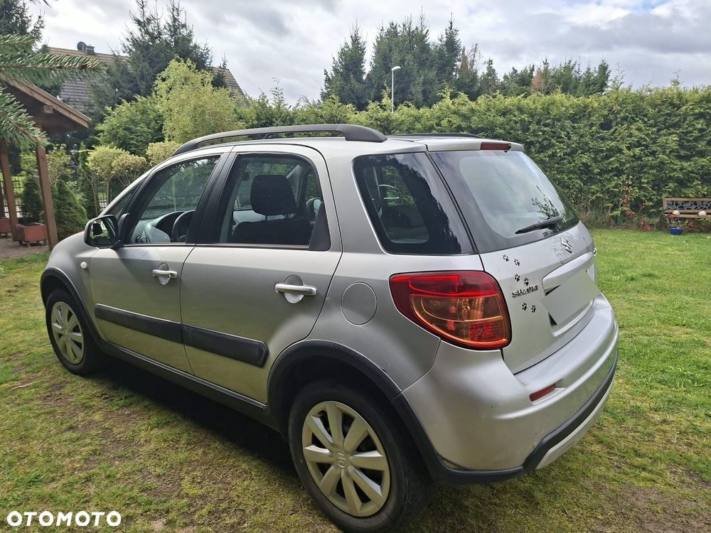 Suzuki Sx4 2012 photo 3