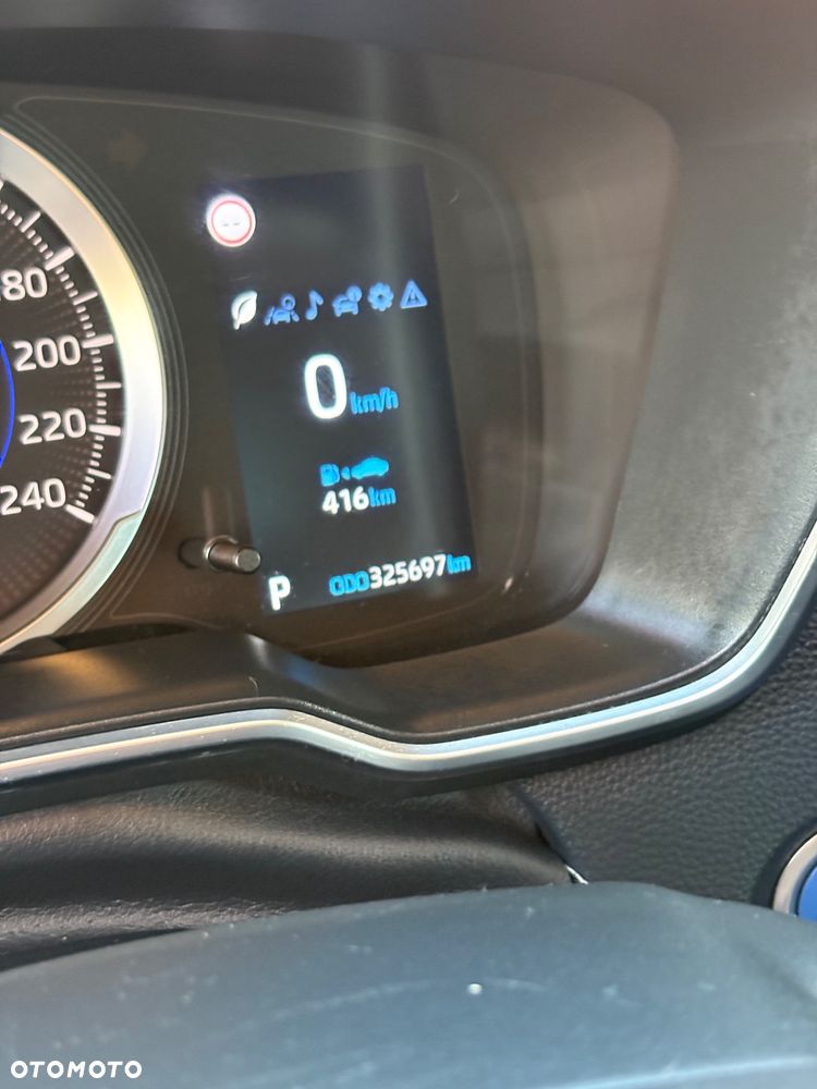 Toyota Corolla 1.8 Hybrid GPF Comfort - 12