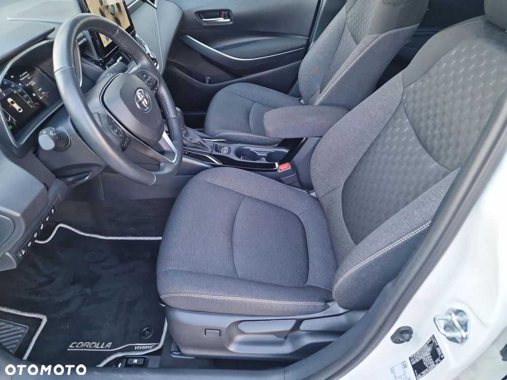 Toyota Corolla 1.8 Hybrid Style - 12