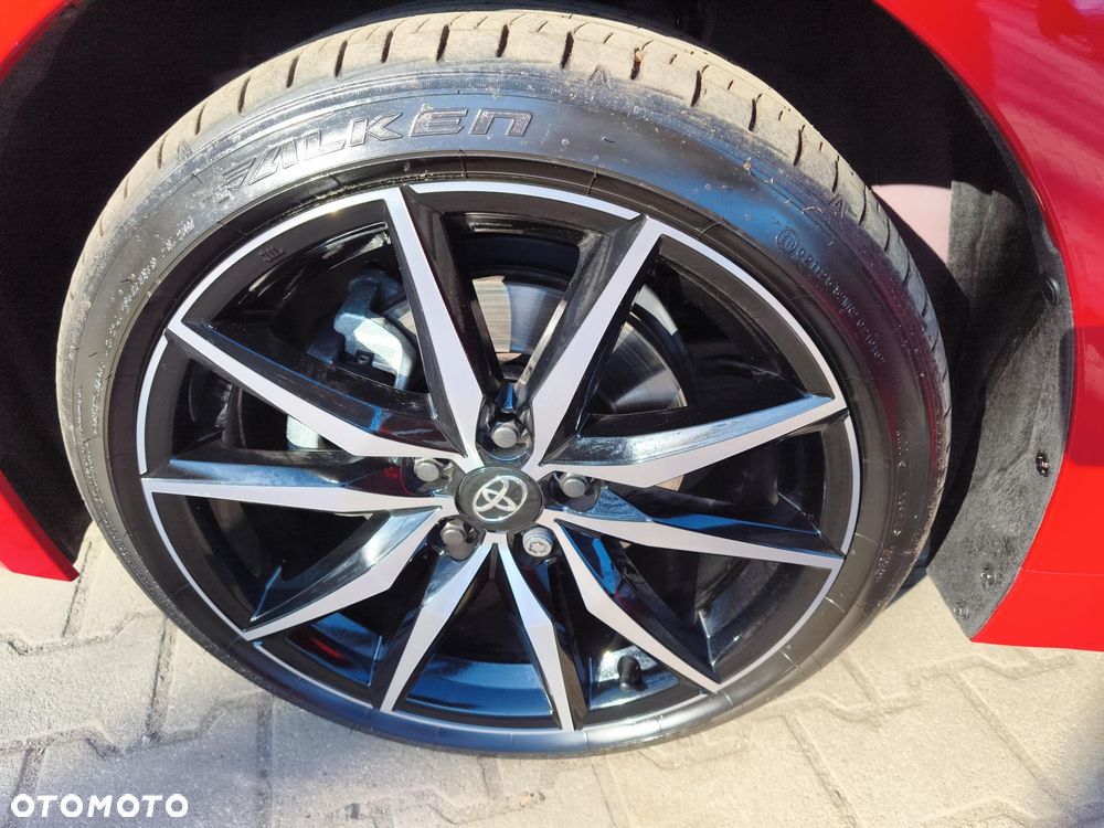 Toyota Corolla 2.0 Hybrid GR Sport Dynamic - 16