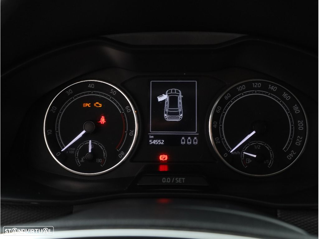 Skoda Kamiq 1.0 TSI DSG - 22