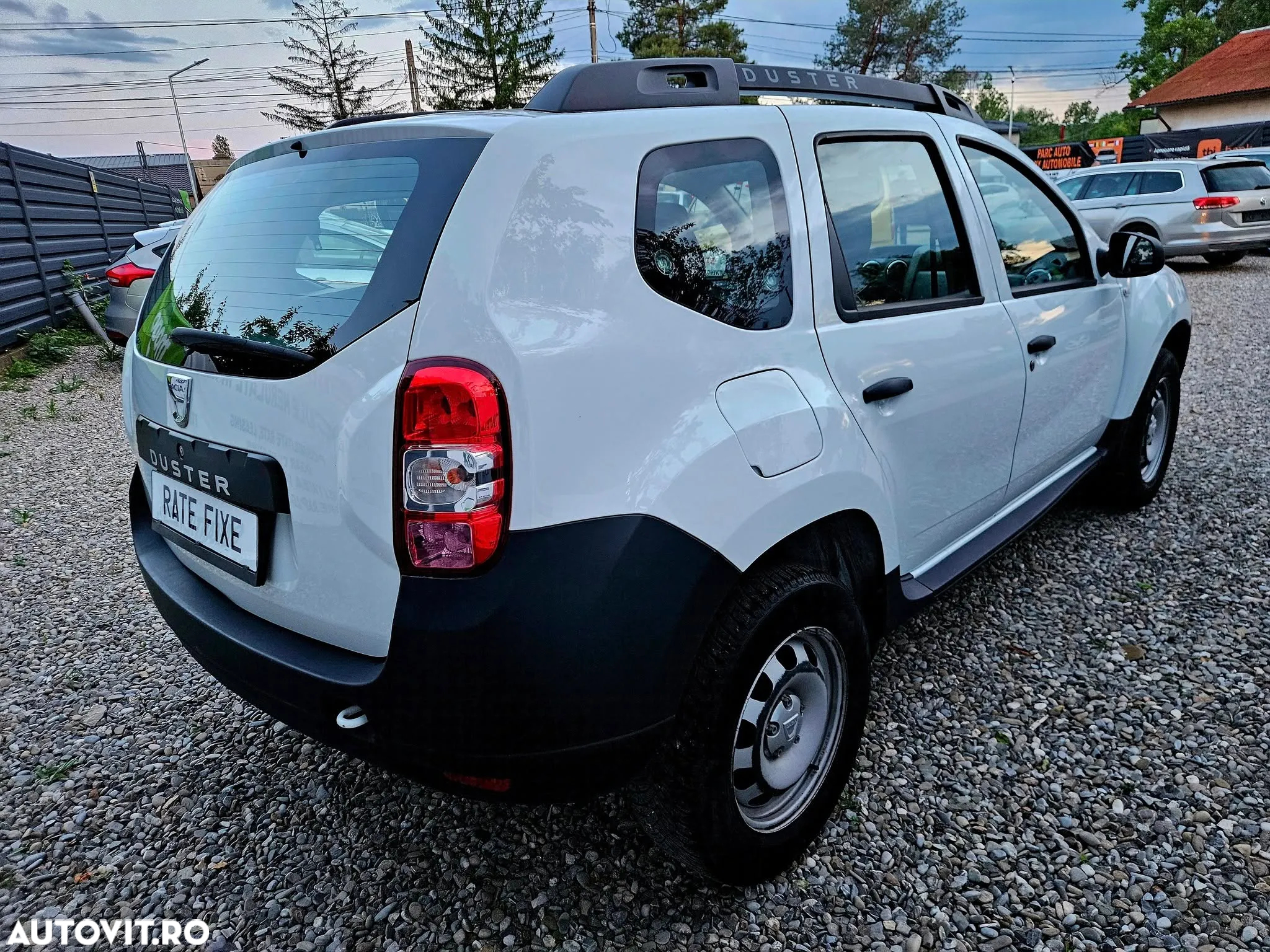 Dacia Duster 1.6 4x2 Ambiance - 2