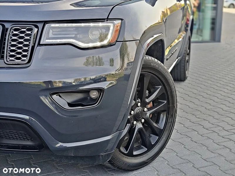 Jeep Grand Cherokee - 3