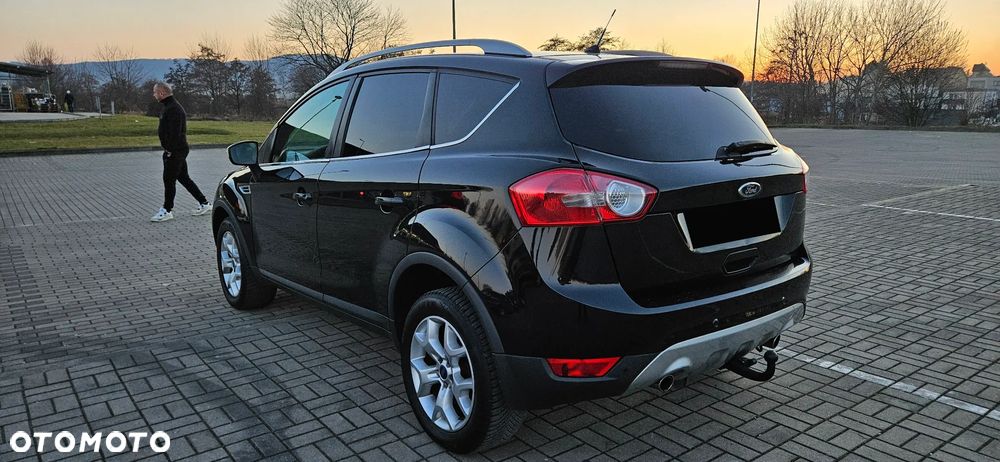 Ford Kuga 2.0 TDCi 2x4 Individual - 4