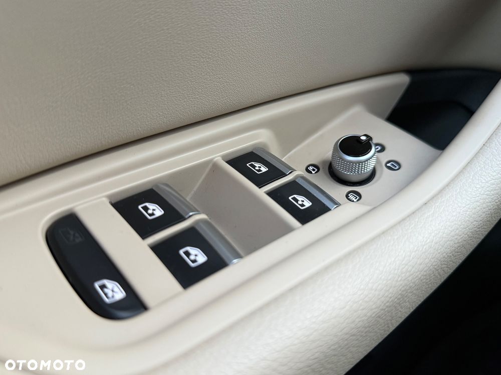 Audi A5 Sportback 2.0 TDI S tronic design - 34