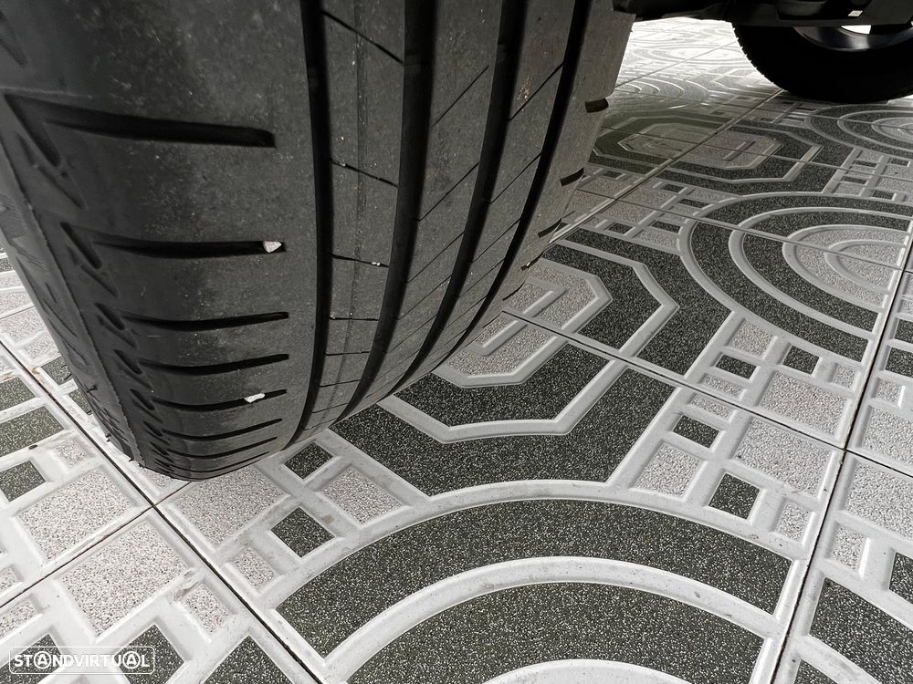 Renault Clio 1.0 TCe Evolution Bi-Fuel - 43