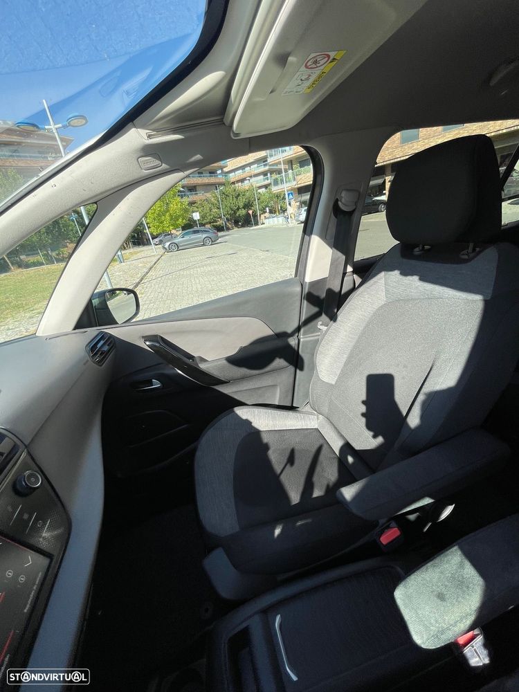 Citroën Grand C4 Spacetourer 1.5 BlueHDi Feel Business EAT8 - 10
