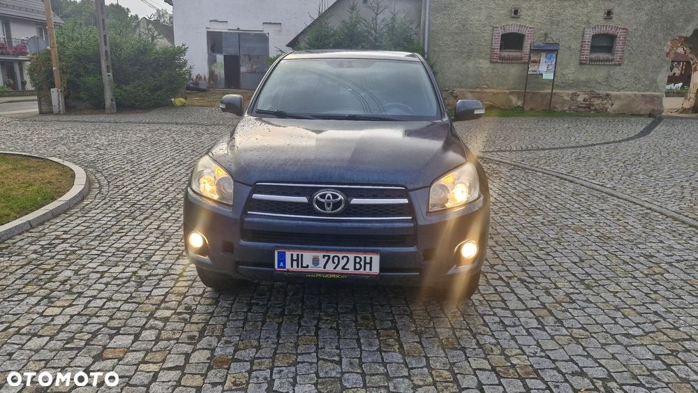 Toyota RAV4 2.2 D-4D 4x4 - 1