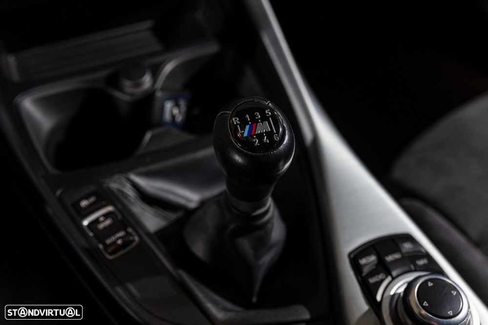 BMW 116 i Pack M - 19