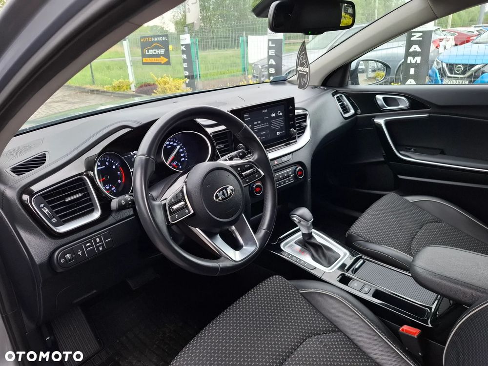 Kia XCeed 1.5 T-GDI M DCT - 11