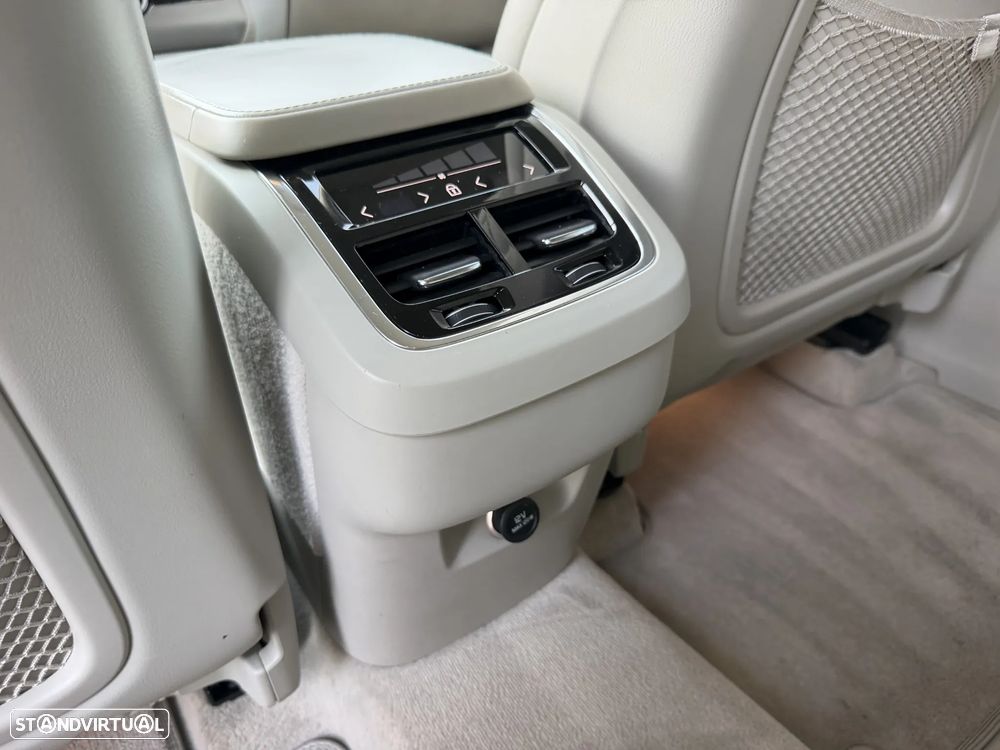 Volvo XC 90 2.0 D4 Inscription - 43