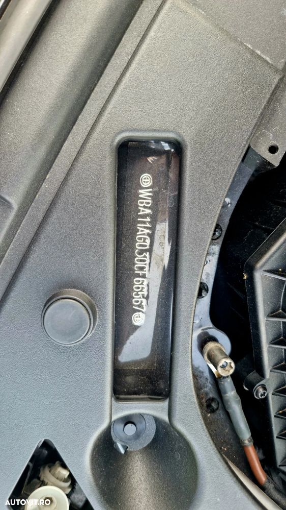 BMW Seria 5 530e Aut. Luxury Line - 30