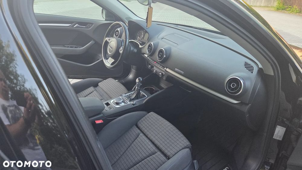 Audi A3 Sportback - 31