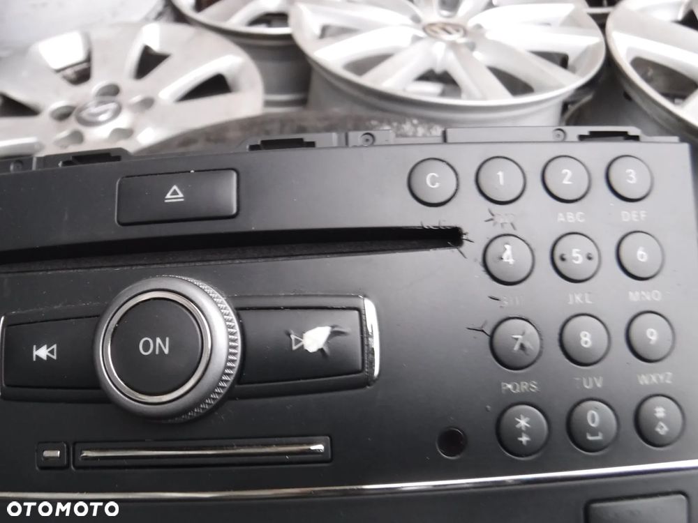 Mercedes C Klasa W204  radio nawigacja A2048704994 - 3