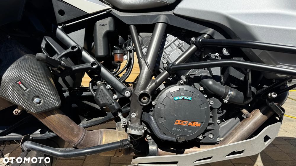 KTM Adventure - 11