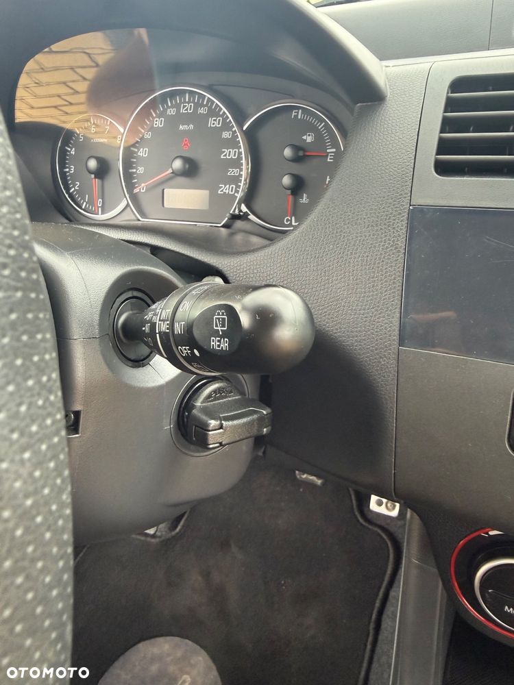 Suzuki Swift 1.6 Sport Rock am Ring - 28
