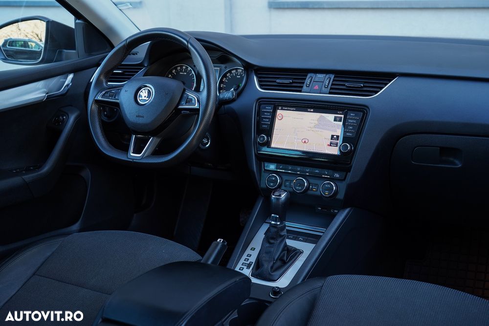 Skoda Octavia 2.0 TDI DSG Style - 15