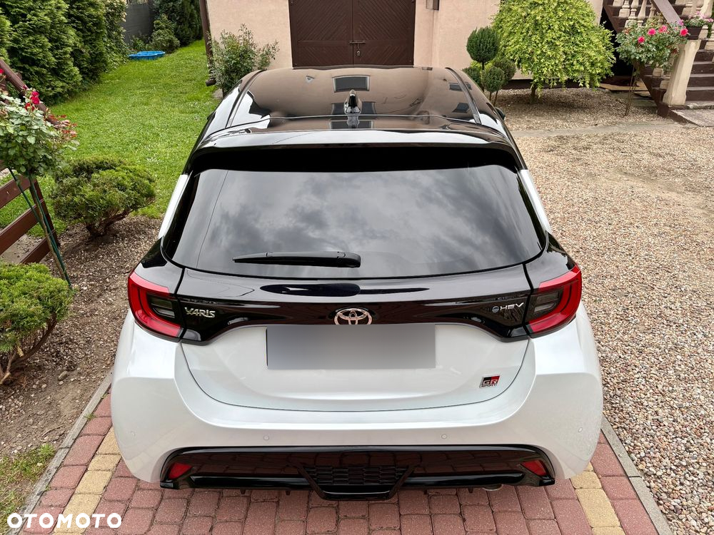 Toyota Yaris Hybrid 1.5 GR Sport - 8