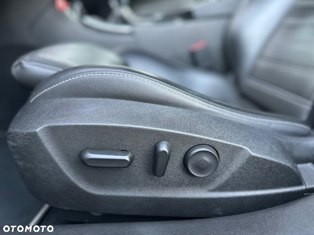 Opel Insignia 2.8 T V6 OPC - 10