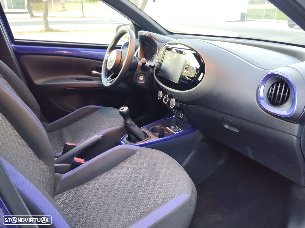 Toyota Aygo 1.0 X-Play Plus - 16