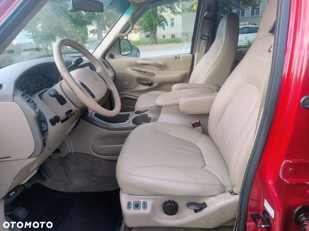 Ford Expedition 5.4 XLT 4WD - 10