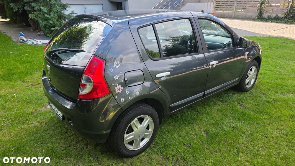 Dacia Sandero 1.6 Laureate - 17