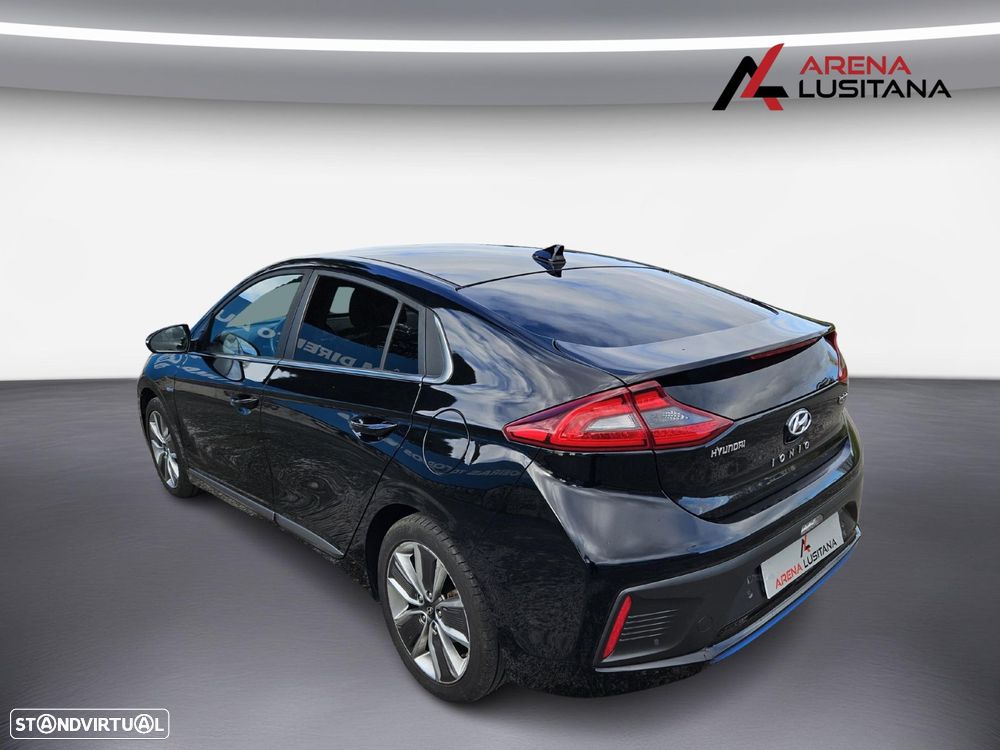 Hyundai Ioniq 1.6 GDI HEV Hybrid Tech - 16