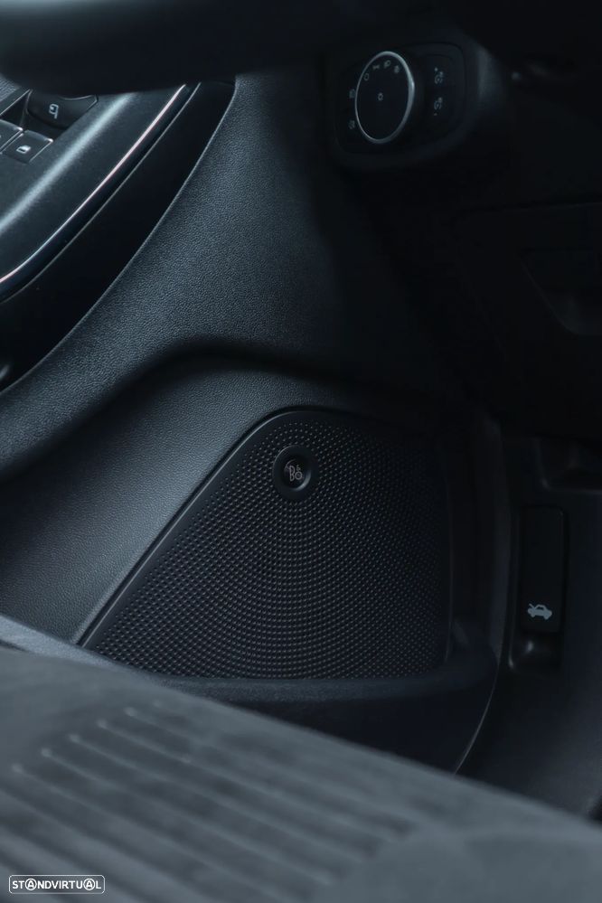 Ford Fiesta 1.5 EcoBoost S&S ST X - 27