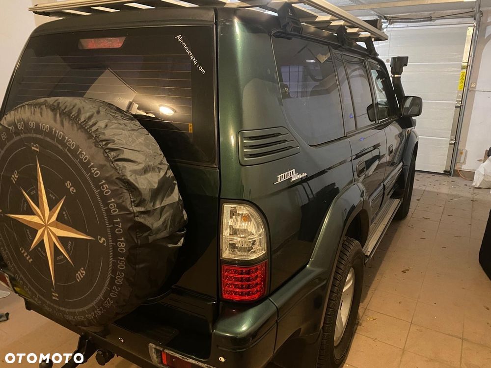 Toyota Land Cruiser - 13