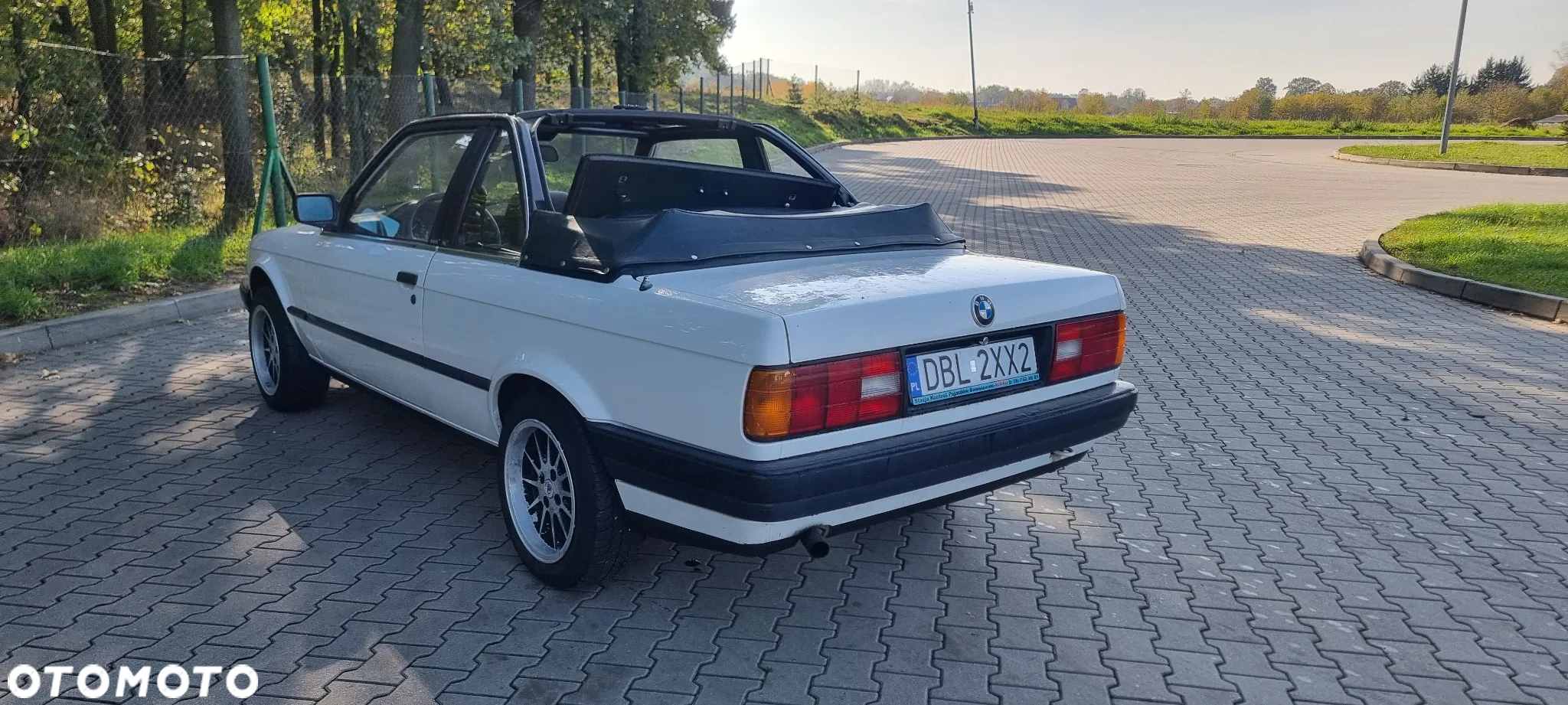BMW Seria 3 316i - 12