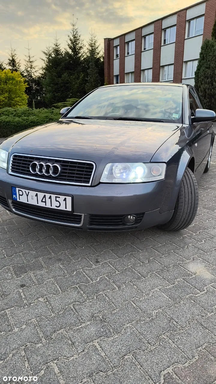 Audi A4 2.0 - 10