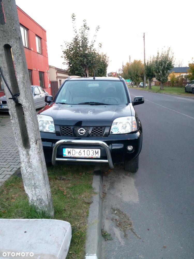 Nissan X-Trail - 2
