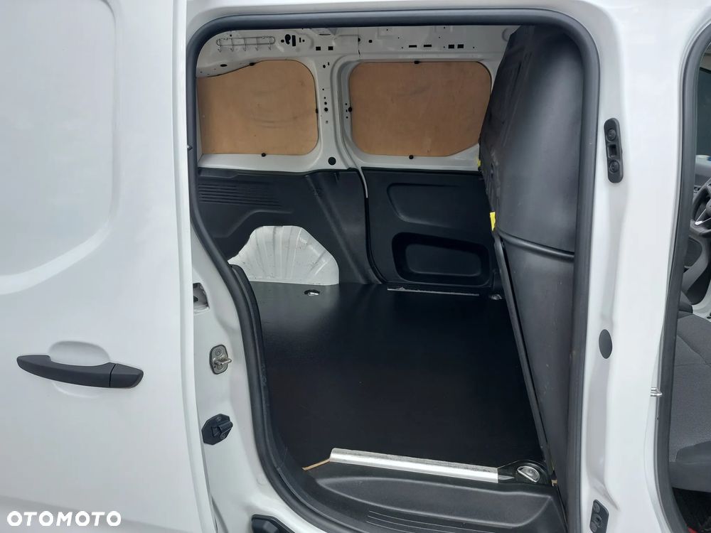 Opel Combo - 23