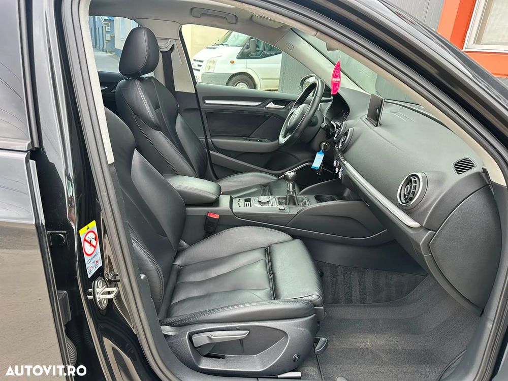 Audi A3 Sportback 1.4 TFSI Attraction - 12