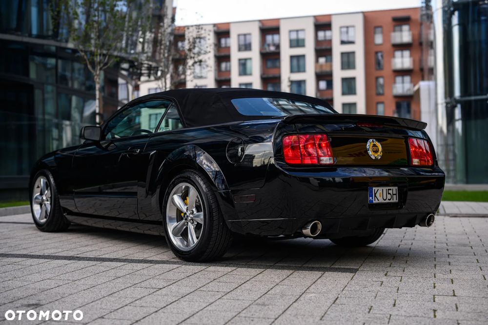 Ford Mustang 4.6 V8 GT Premium - 21